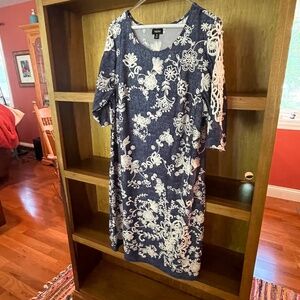 Tacera Dress blue and white print